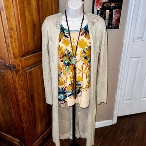 Super cute tan cardigan/duster